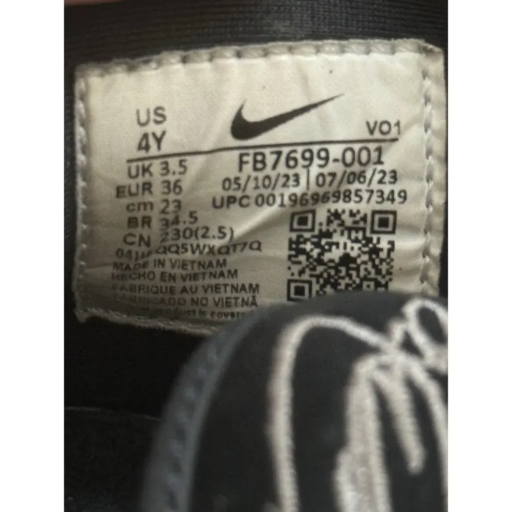 Nike Kids LeBron 21 Low Top‎ Lace-Up Sneaker Black Iron Grey Shoes Size 4Y